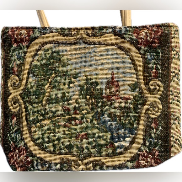 Small Tapestry Bag, in bag. (Took out for photo shoot) tan beige | Never used - Picture 2 of 11